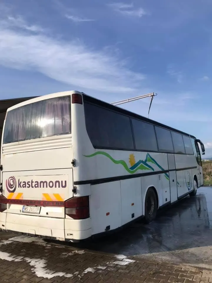 Autocar, după spălare